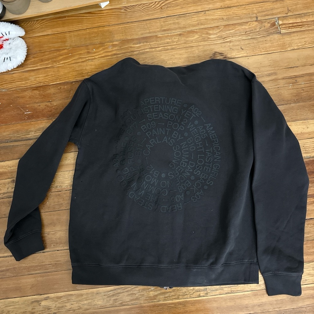 Harry Styles New merch Full-Zip Hooded Sweatshirt with Subtle 'HS' - Picture 4 of 5